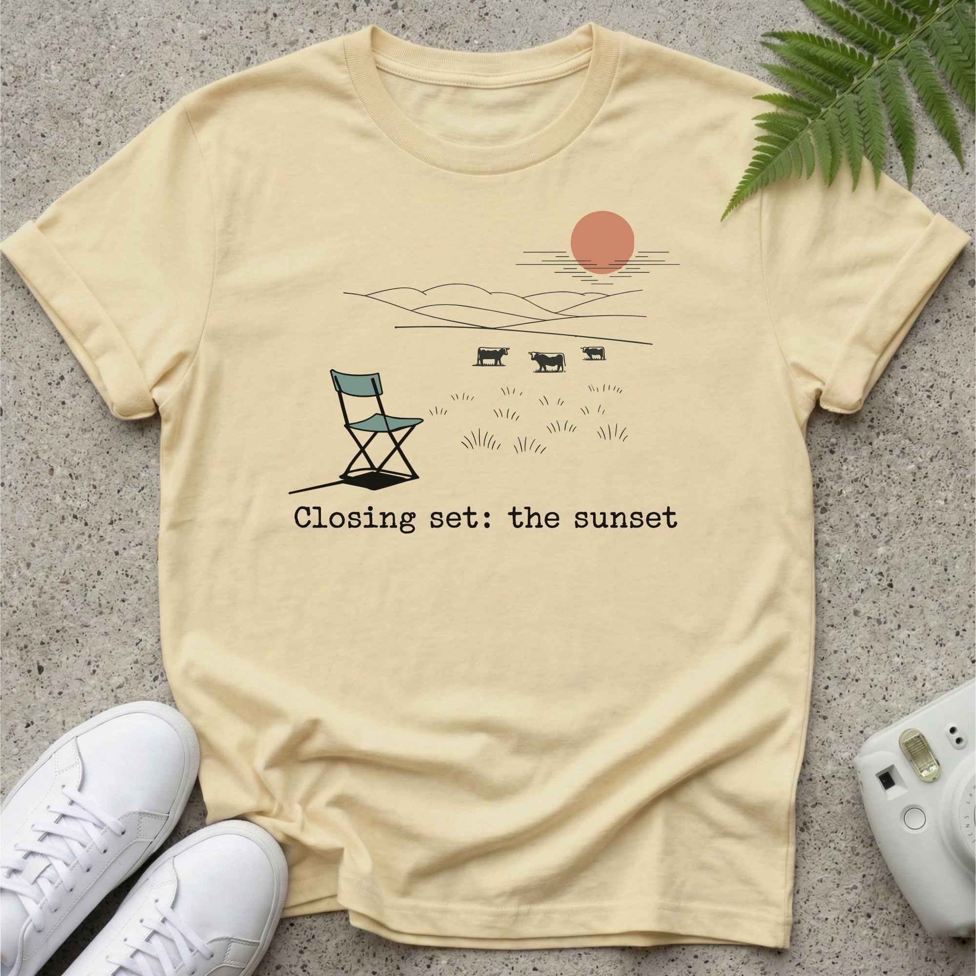 Closing Set The Sunset T-shirt
