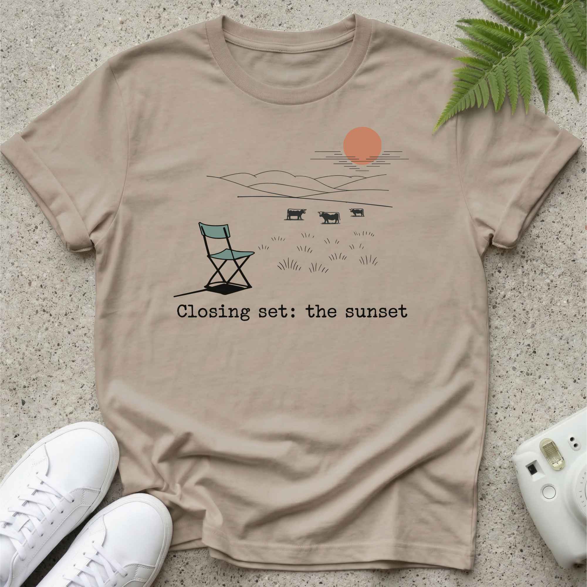 Closing Set The Sunset T-shirt