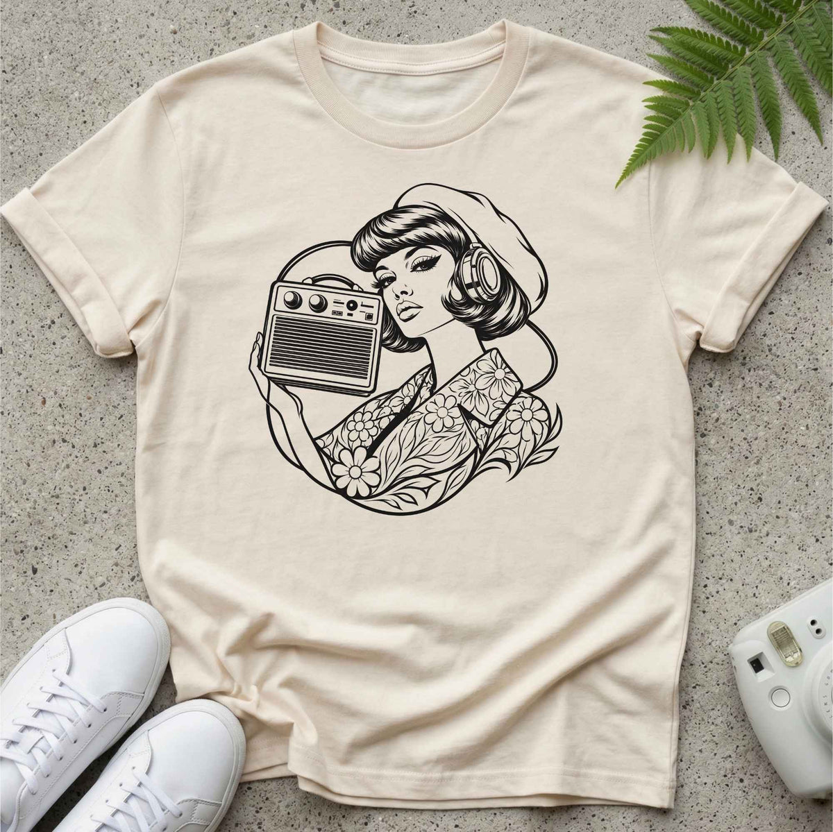 Lady Radio T-shirt