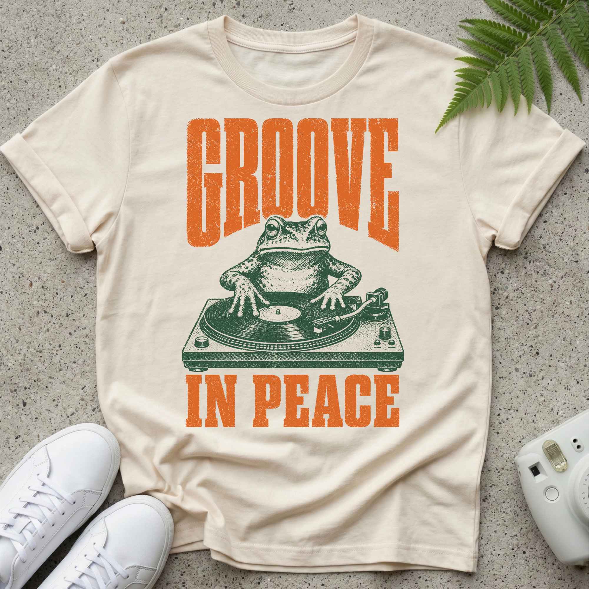 Groove In Peace Frog T-shirt